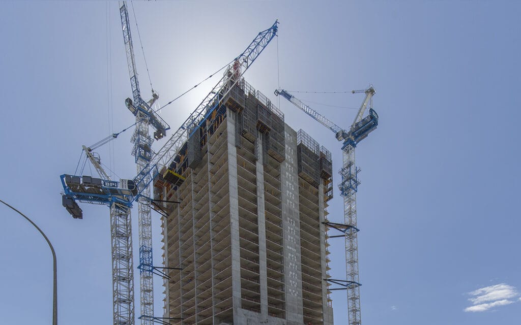 Westin Hotel (480 Hay Street)