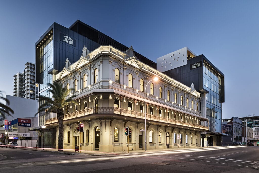 Melbourne Hotel